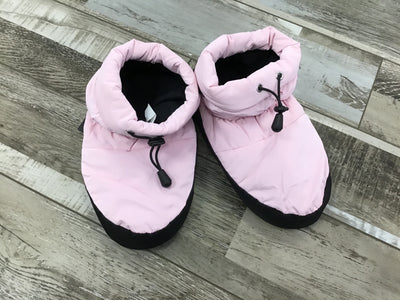 Nikolay - Low Cut Warm Up Booties - Adult (M-75N) - Pink