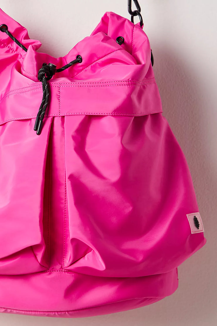 Free People Movement - Ego Boost Mega Bucket Bag (A2692-6604) - Fuschia Flirt