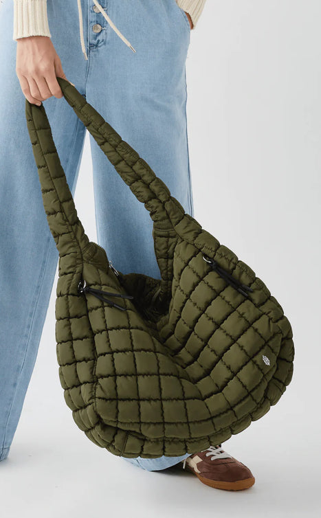 Free People Movement - Quilted Carryall Bag (OB1563662-3358) - Seagrass