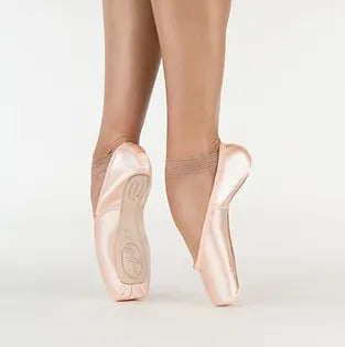 Suffolk - Stellar Pointe Shoes Standard Shank