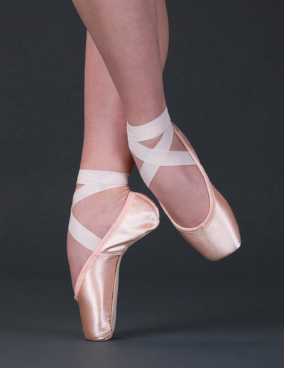MONTHLY SUBSCRIPTION: VIP SUBSCRIBE & SAVE POINTE SHOE PROGRAM - Suffolk - Spotlight - STANDARD SHANK - (Sizes 2-5.5) - Pointe Shoes