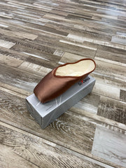So Danca - Claudia Pointe Shoe - Adult (SD09) - Mocha - Final Sale
