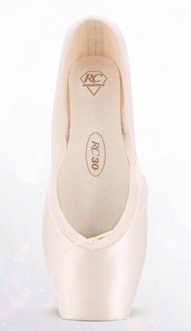 R-Class - RC30 Fantasia U-Cut Pointe Shoe - Soft Shank - Pink