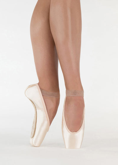 Suffolk - Reign Pointe Shoes Light Shank