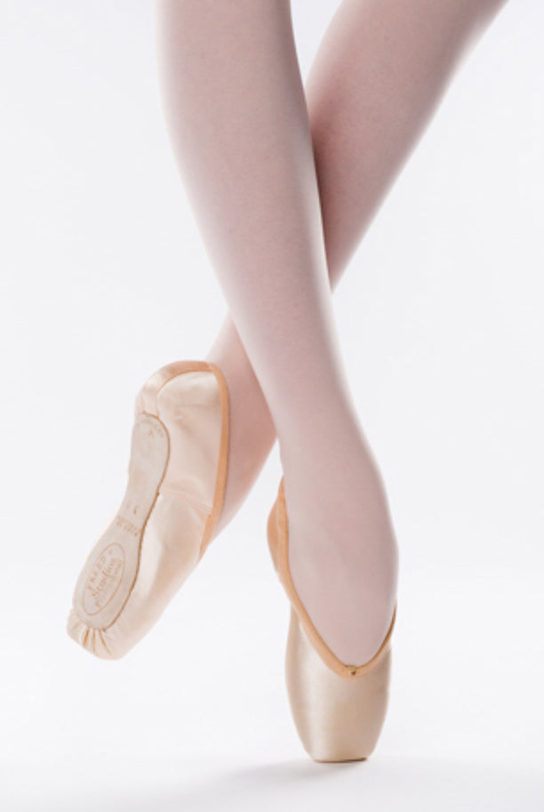 MONTHLY SUBSCRIPTION: VIP SUBSCRIBE & SAVE POINTE SHOE PROGRAM - Freed of London - Studio Professional (V-Vamp) - STANDARD SHANK -  Pink